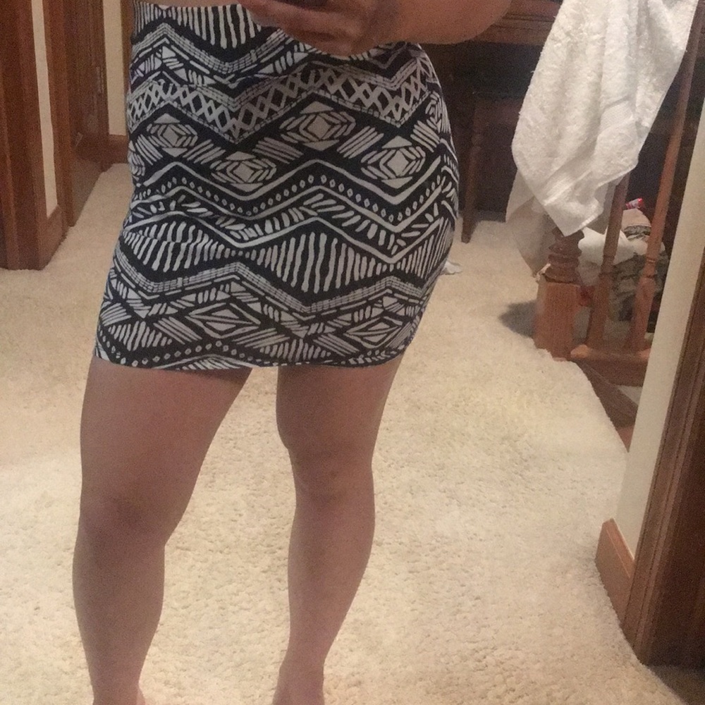 Forever 21 Aztec Pencil Skirt